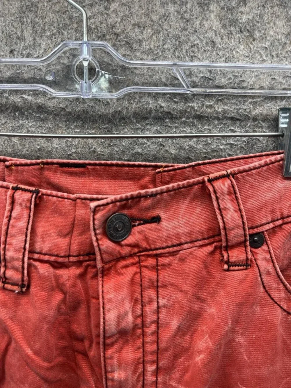 True Religion Jeans Mens 36 Red Regular Fit Straight Denim Distressed Casual